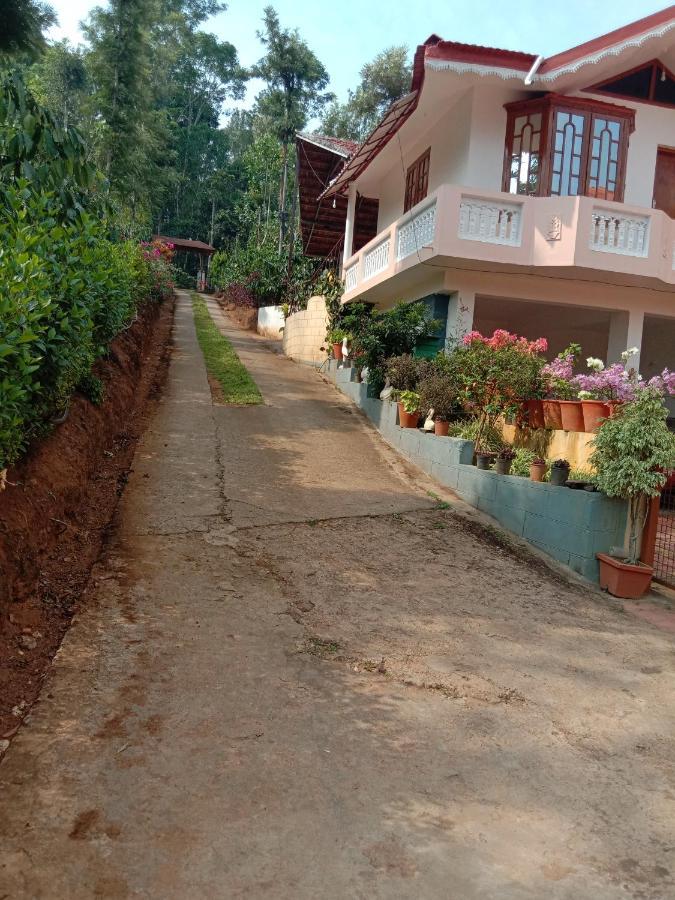 Shivalaya Homestay, Madikeri Siddapura  Exterior photo