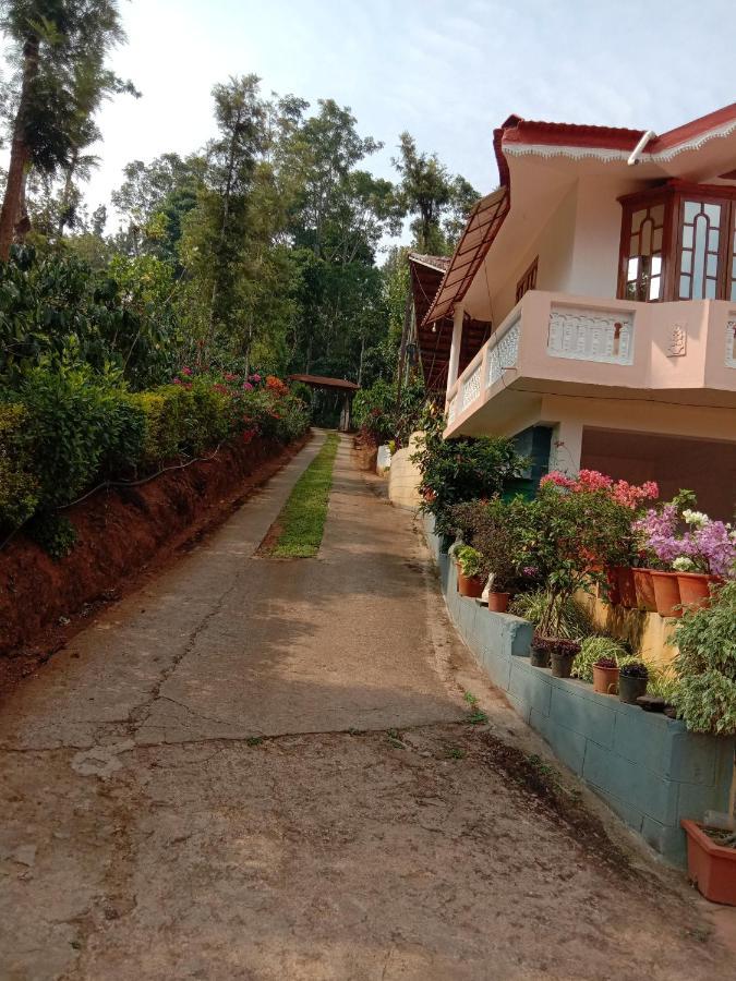 Shivalaya Homestay, Madikeri Siddapura  Exterior photo